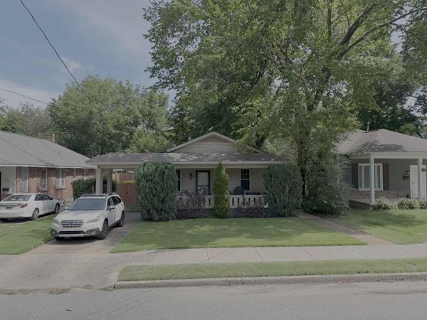 2040 COURTLAND PL, Memphis, TN 38104
