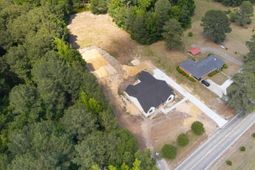 922 Rogers Rd. photo 4