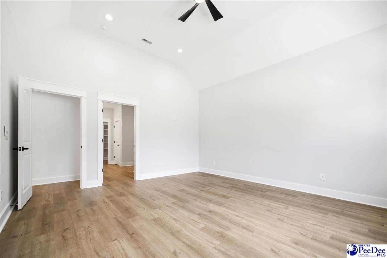 922 Rogers Rd. Photo 30