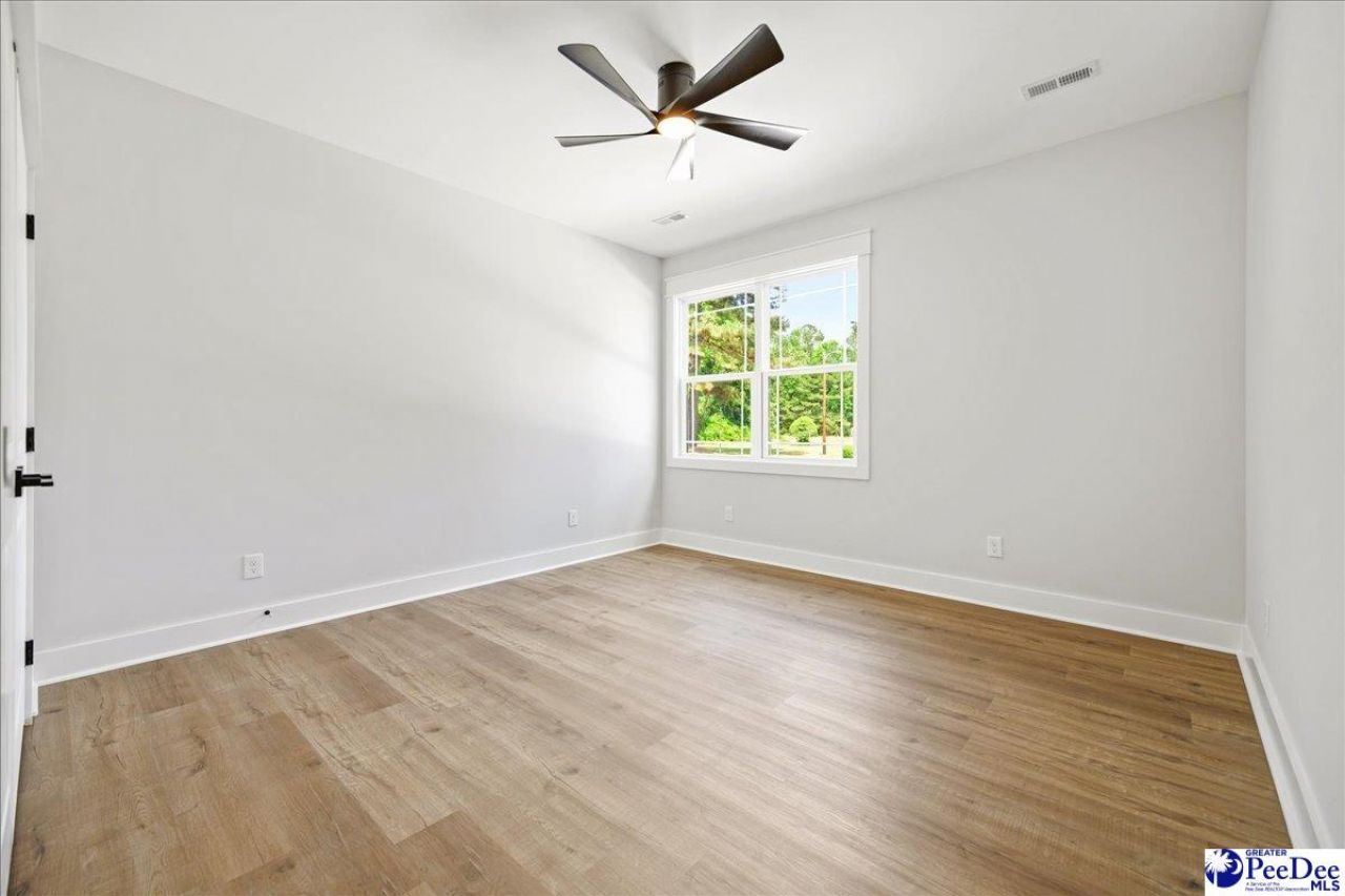 922 Rogers Rd. Photo 52