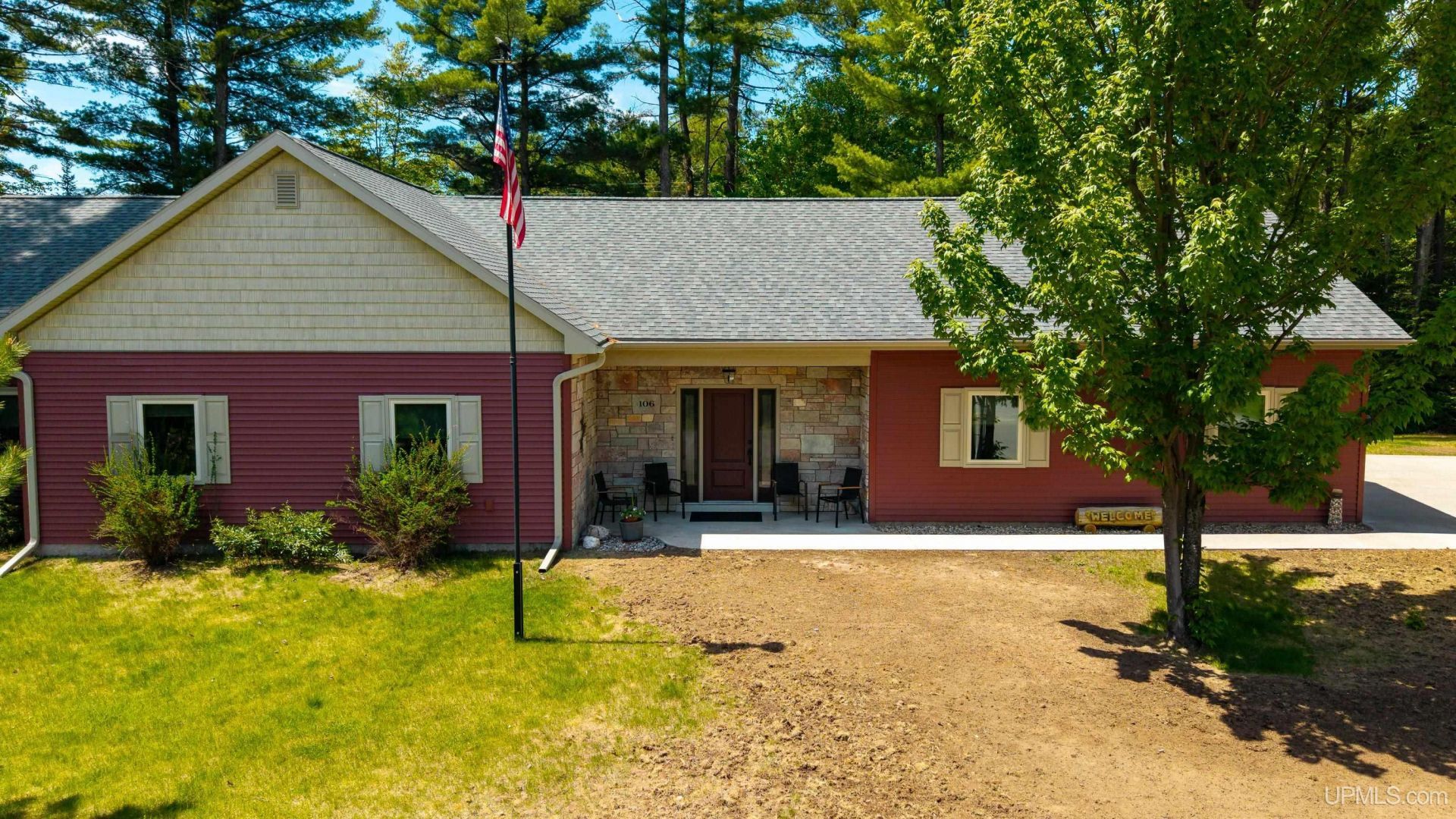 106 Windmill Lane Road, Chocolay Twp, MI 49855 Main Photo