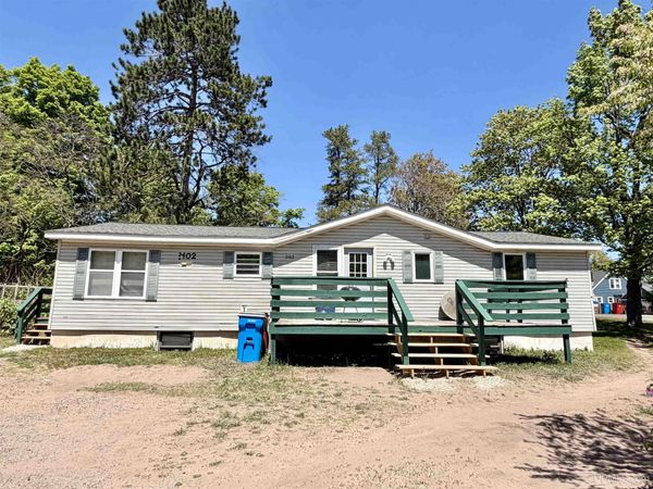 2102 W Fair Avenue, Marquette Twp, MI 49855