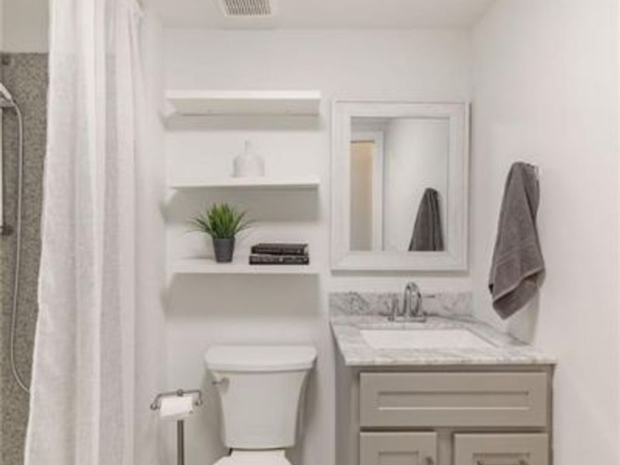Property Image 64