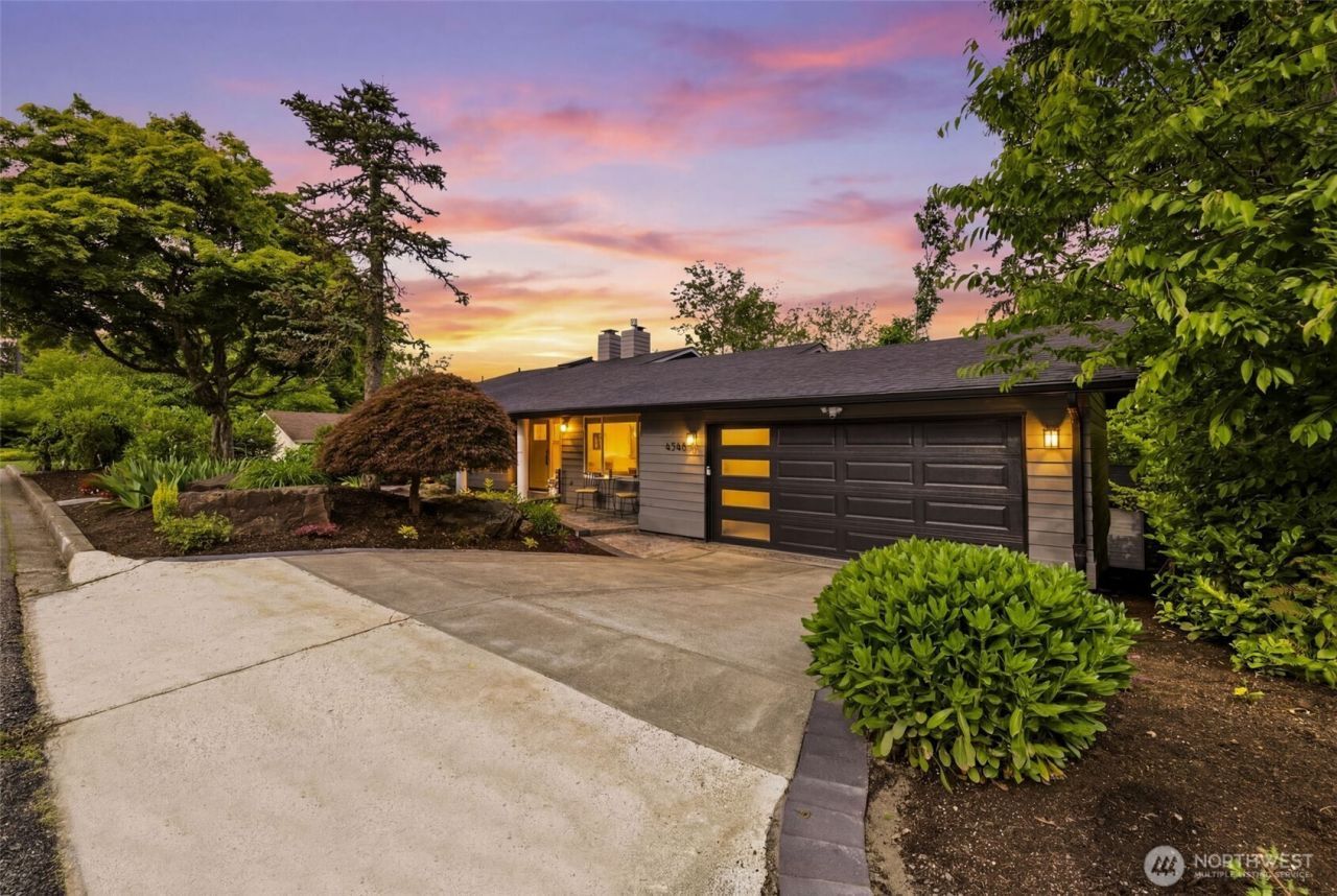 4548 144th Avenue Se, Bellevue, WA 98006