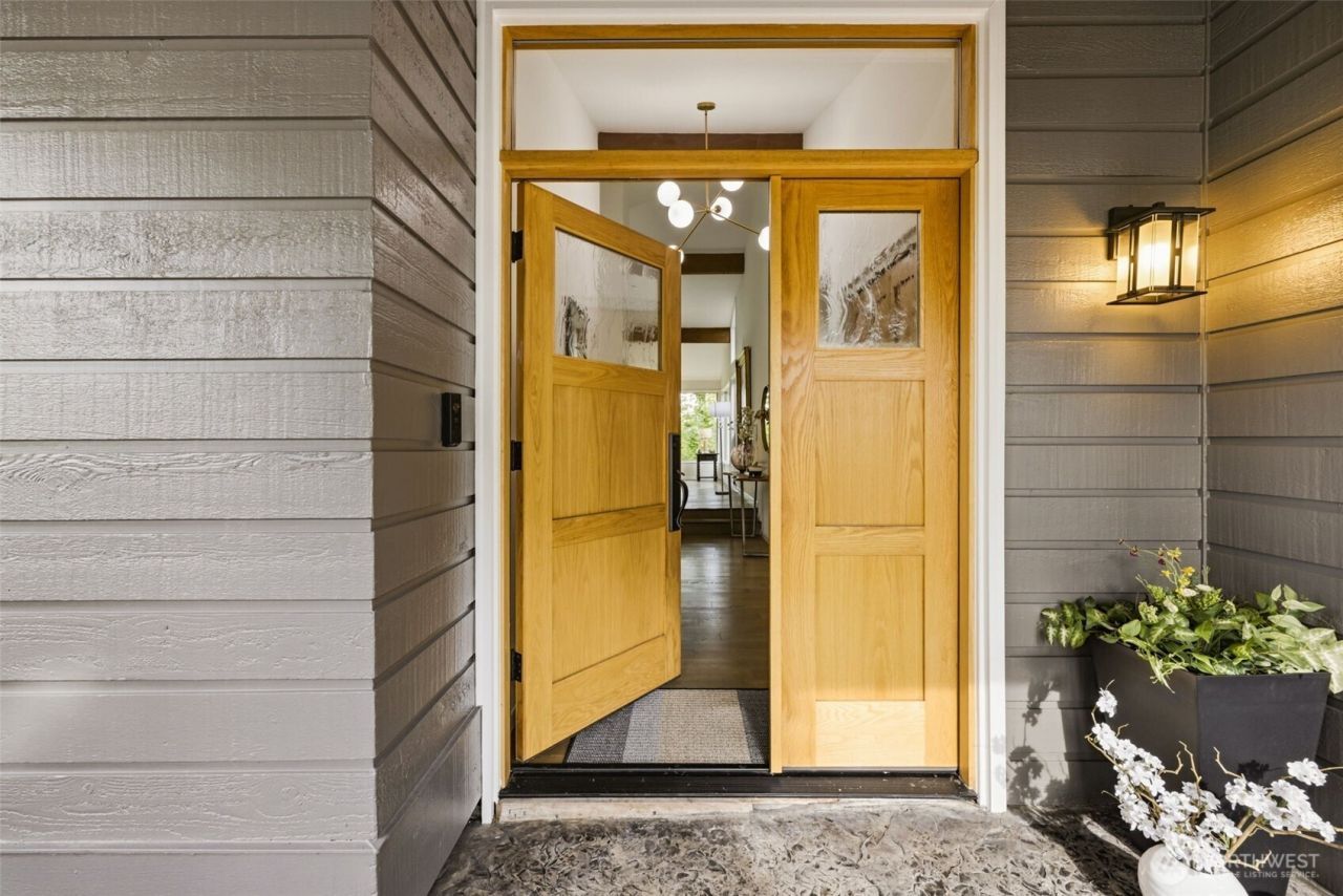 4548 144th Avenue Se, Bellevue, WA 98006