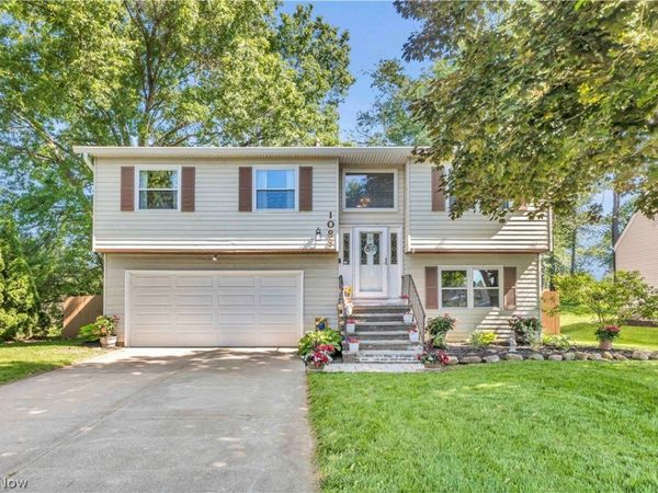 1088 Kirkwall Drive , Copley, OH 44321