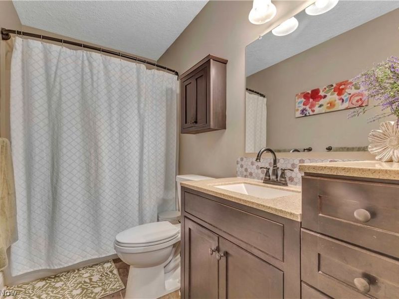 1088 Kirkwall Drive , Copley, OH 44321 Photo 18