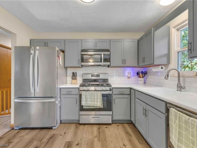 1088 Kirkwall Drive , Copley, OH 44321 Photo 8