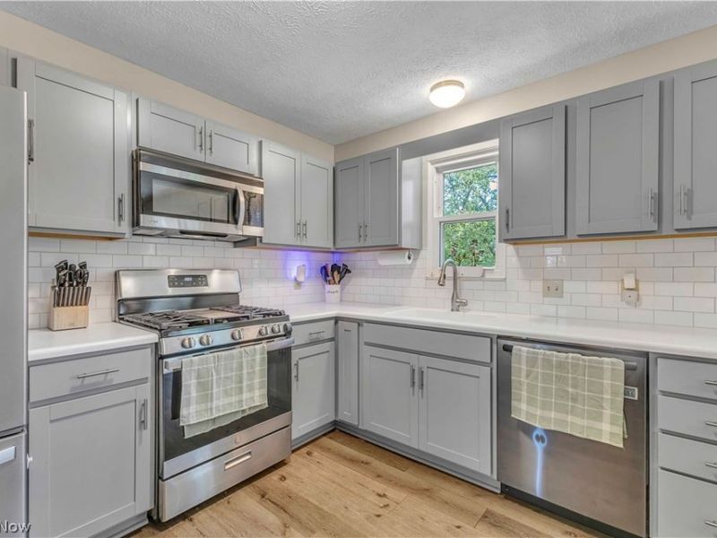 1088 Kirkwall Drive , Copley, OH 44321 Photo 9