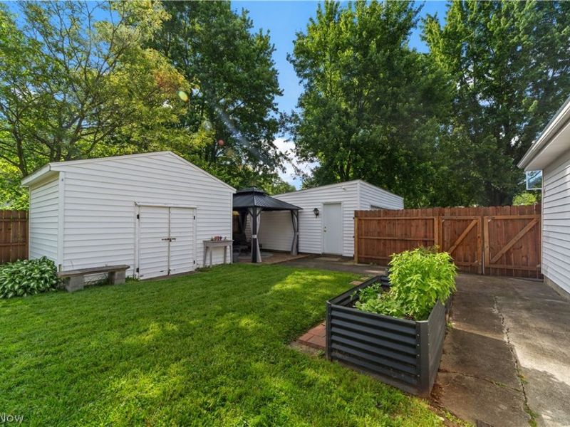 6115 Wallace Boulevard , North Ridgeville, OH 44039 Photo 39