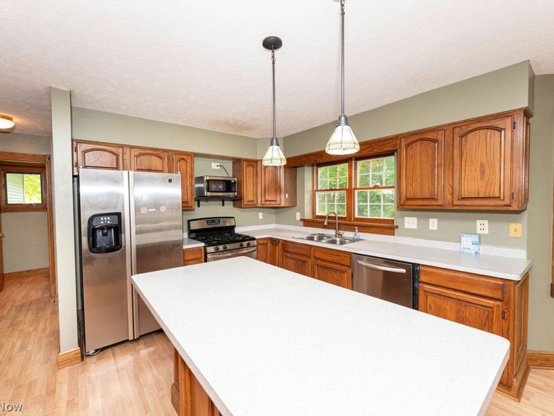 9812 Wellesly Boulevard , Concord Township, OH 44077 Photo 15