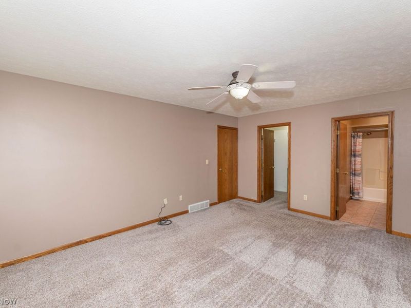 9812 Wellesly Boulevard , Concord Township, OH 44077 Photo 22
