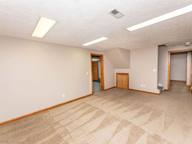 9812 Wellesly Boulevard , Concord Township, OH 44077 Photo 36