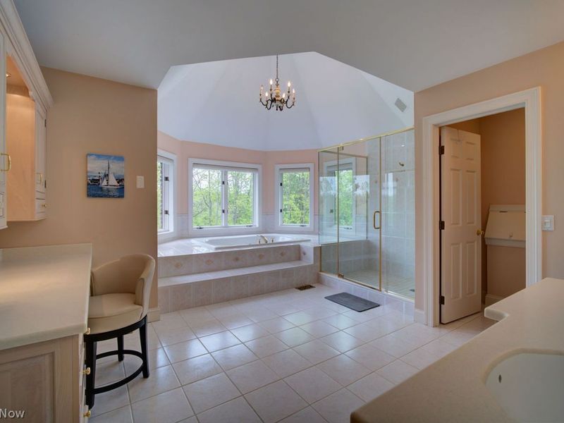18764 Brewster Road , Chagrin Falls, OH 44023 Photo 21