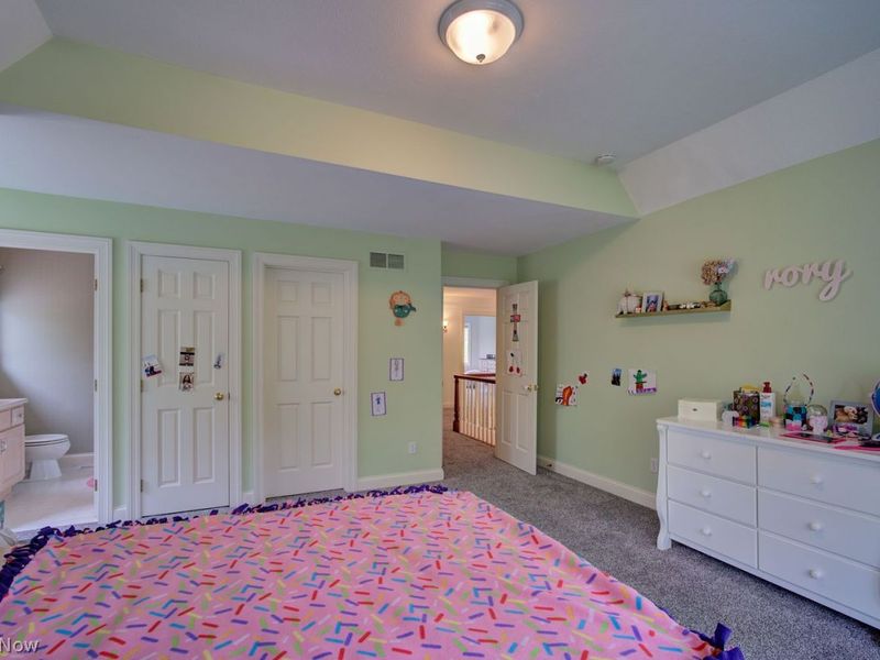 18764 Brewster Road , Chagrin Falls, OH 44023 Photo 27
