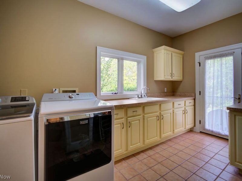 18764 Brewster Road , Chagrin Falls, OH 44023 Photo 29