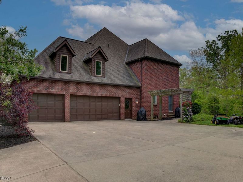 18764 Brewster Road , Chagrin Falls, OH 44023 Photo 36