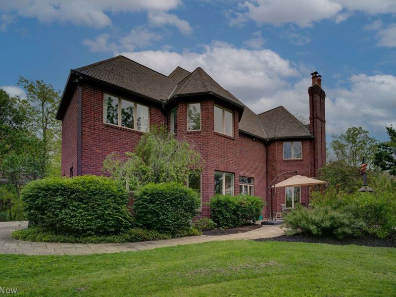 18764 Brewster Road , Chagrin Falls, OH 44023 Photo 37