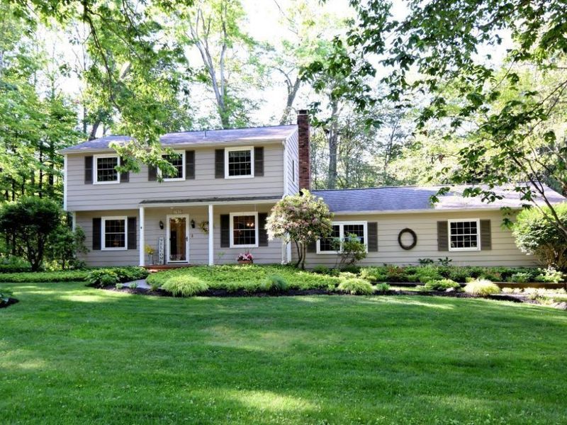 17927 Elliott Drive , Chagrin Falls, OH 44023 Photo 1