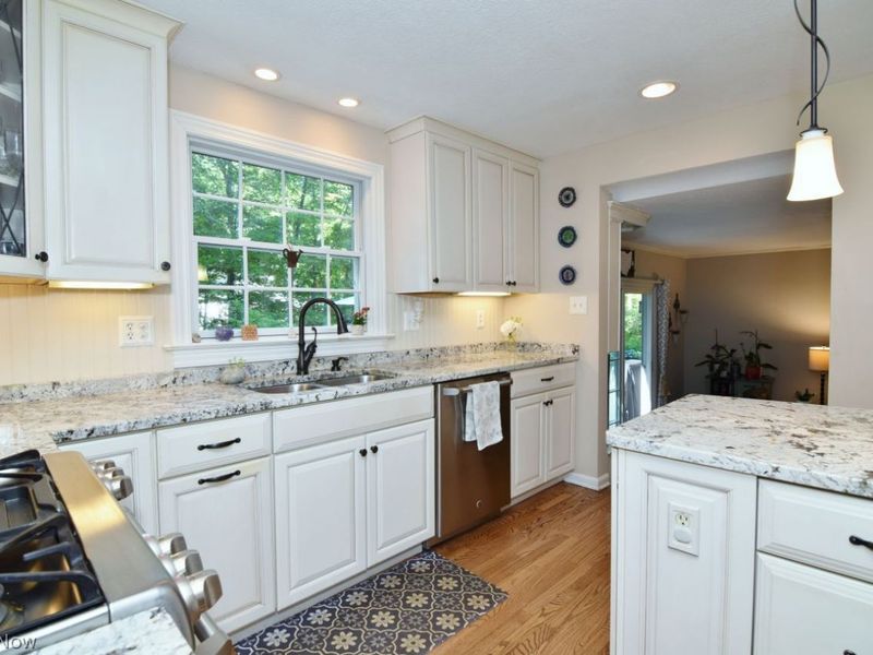 17927 Elliott Drive , Chagrin Falls, OH 44023 Photo 16