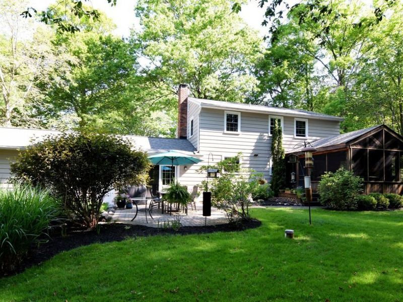 17927 Elliott Drive , Chagrin Falls, OH 44023 Photo 2