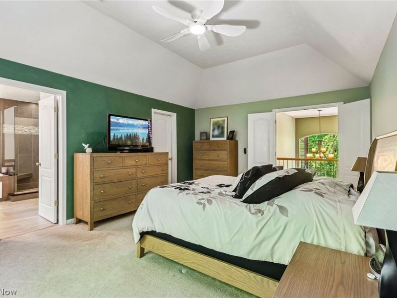 17459 Woodlawn Court , Strongsville, OH 44149 Photo 18