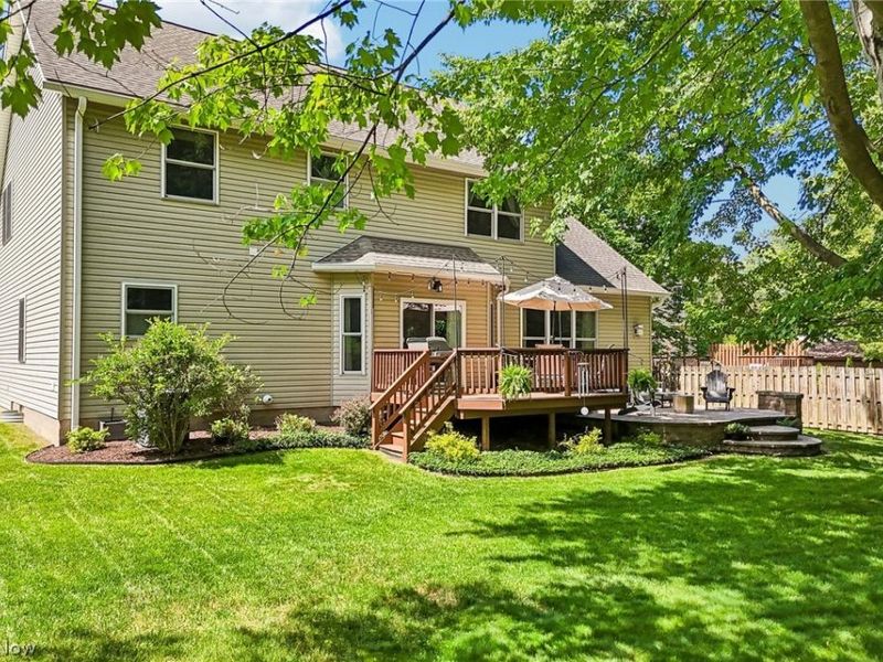 17459 Woodlawn Court , Strongsville, OH 44149 Photo 44