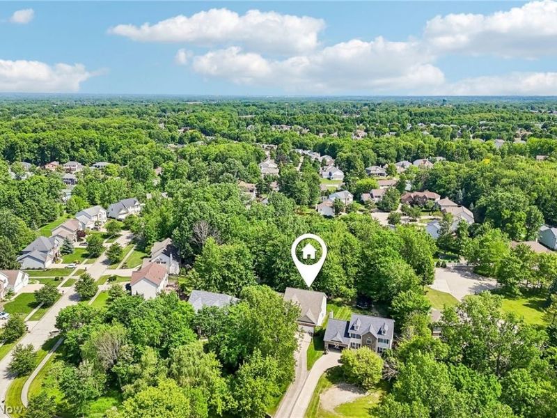 17459 Woodlawn Court , Strongsville, OH 44149 Photo 46