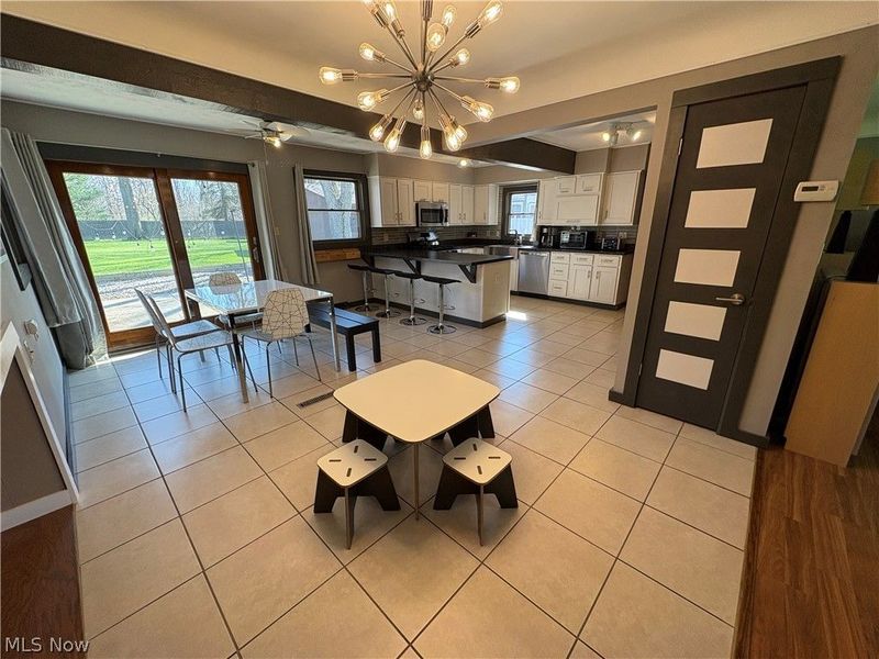 17583 Shurmer Road , Strongsville, OH 44136 Photo 18