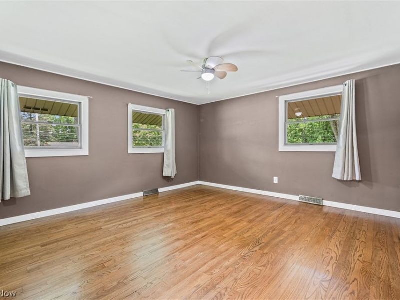 17583 Shurmer Road , Strongsville, OH 44136 Photo 28