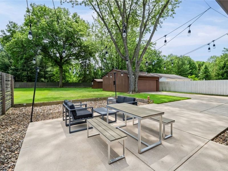 17583 Shurmer Road , Strongsville, OH 44136 Photo 39