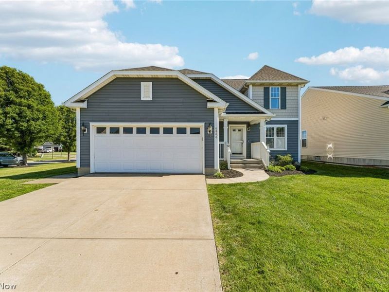 4044 Primrose Way , Lorain, OH 44053 Photo 1