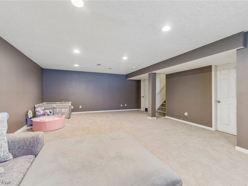 4044 Primrose Way , Lorain, OH 44053 Photo 33