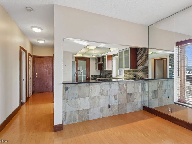 1444 W 10th Street, Unit 608, Cleveland, OH 44113 Photo 10