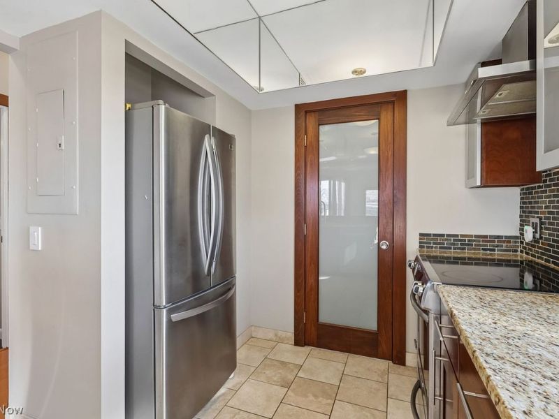 1444 W 10th Street, Unit 608, Cleveland, OH 44113 Photo 15