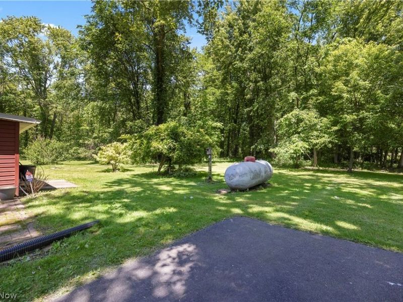12553 Root Road , Columbia Station, OH 44028 Photo 44