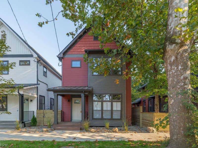 3011 Monroe Avenue , Cleveland, OH 44113 Photo 2