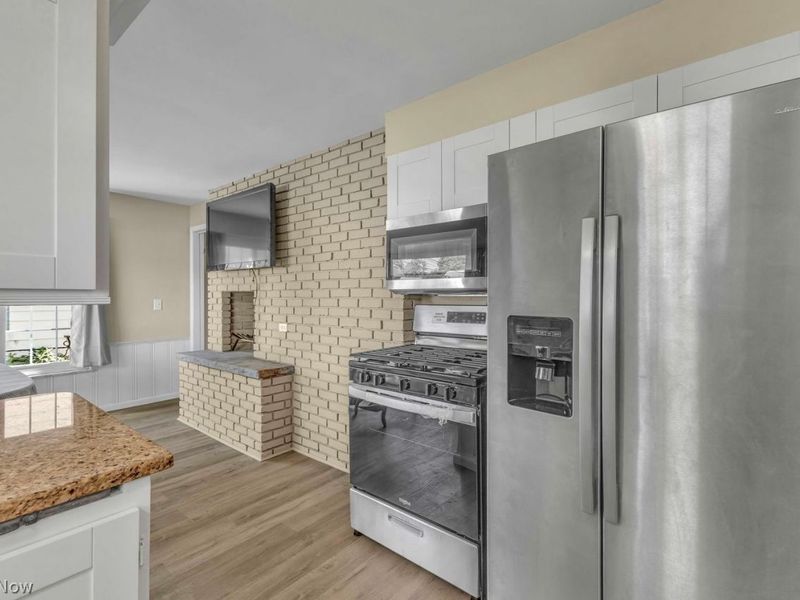 1700 Southbend Drive , Rocky River, OH 44116 Photo 6
