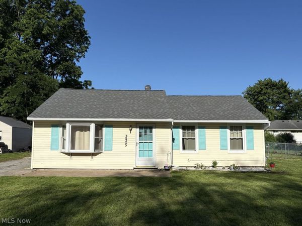 3425 Pickett Road , Lorain, OH 44053