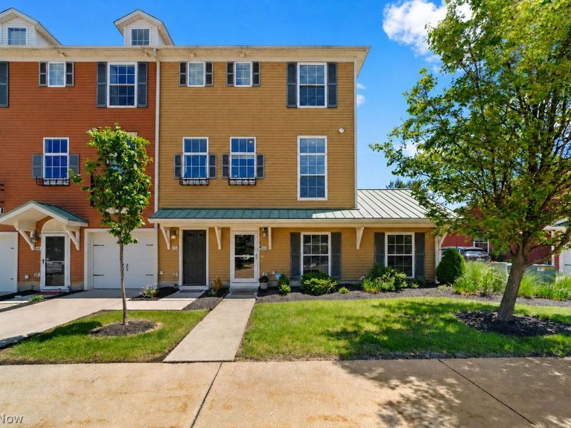 16 Grand View Drive , Rocky River, OH 44116 Photo 1