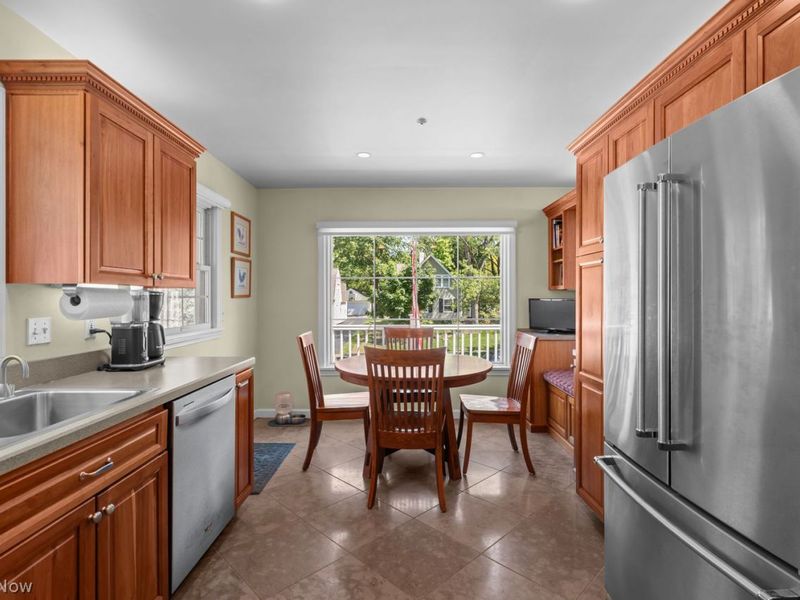 20650 Almar Drive , Shaker Heights, OH 44122 Photo 13