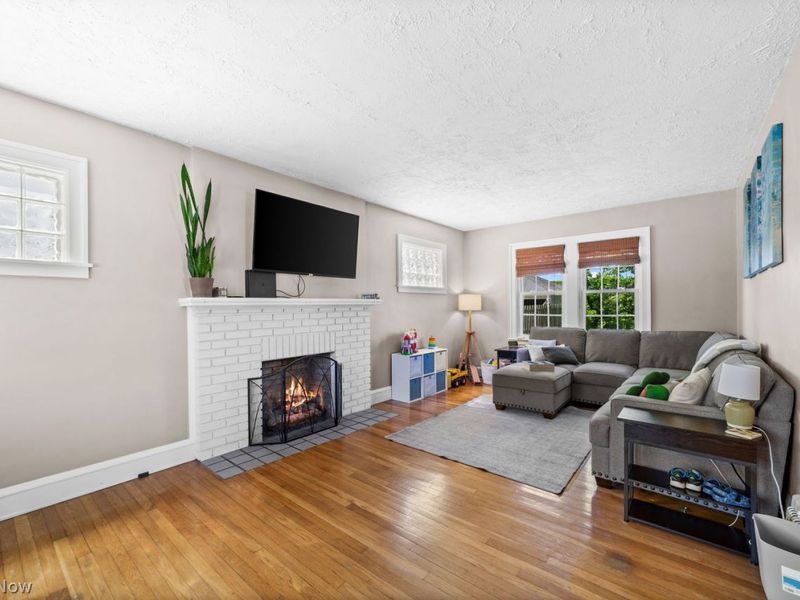 1480 Bunts Road, Lakewood, OH 44107 Photo 4