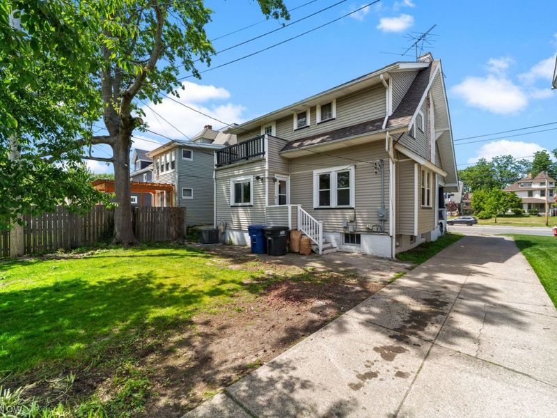 14001 Clifton Boulevard , Lakewood, OH 44107 Photo 29