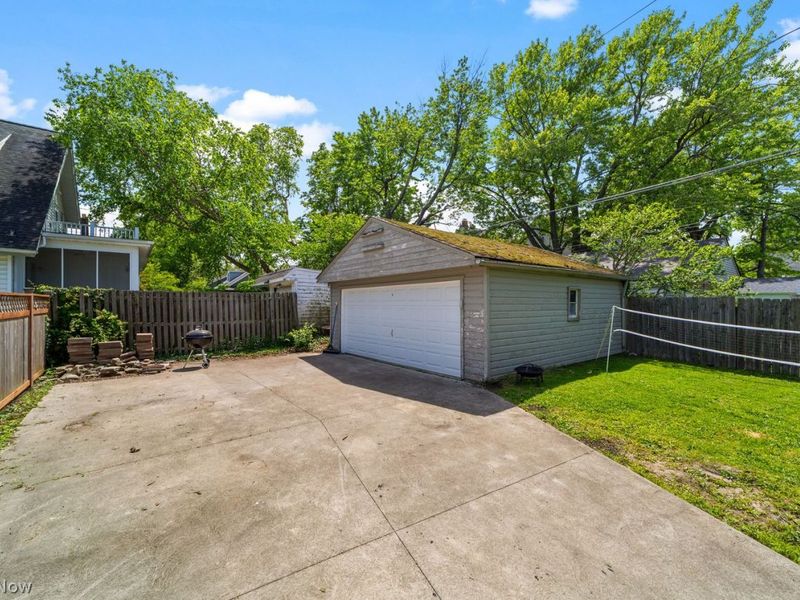 14001 Clifton Boulevard , Lakewood, OH 44107 Photo 30