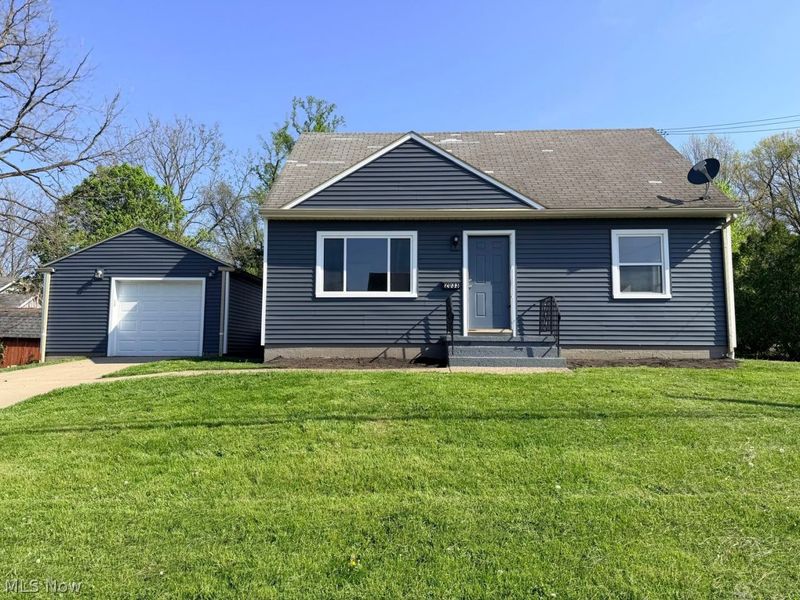 2033 Eastlawn Avenue , Akron, OH 44305 Photo 1