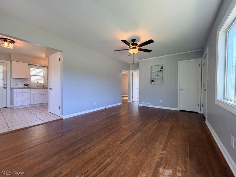 2033 Eastlawn Avenue , Akron, OH 44305 Photo 3