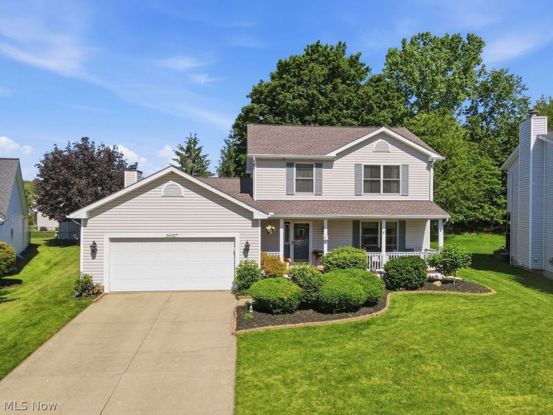 38327 Sheerwater Lane , Willoughby, OH 44094 Photo 1