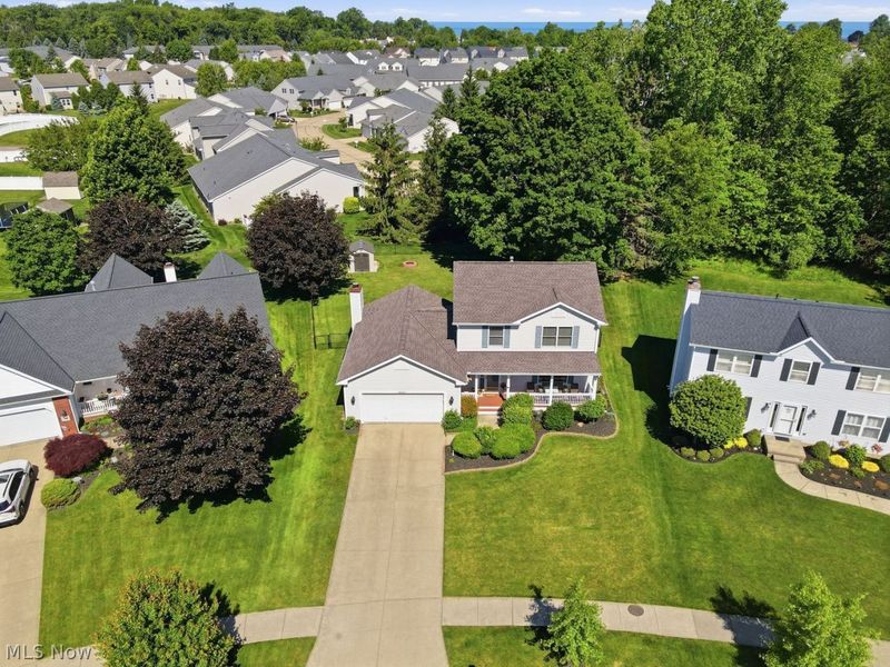 38327 Sheerwater Lane , Willoughby, OH 44094 Photo 2