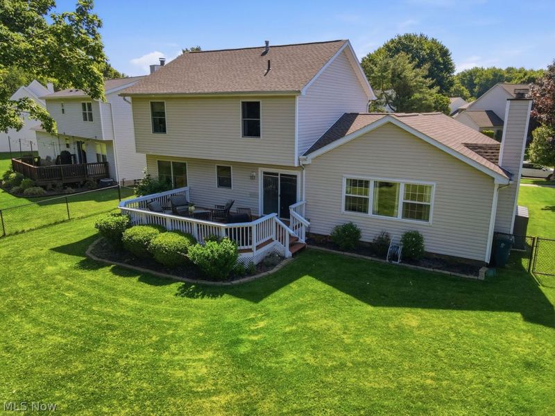 38327 Sheerwater Lane , Willoughby, OH 44094 Photo 33