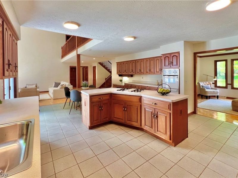 7900 Mayfield Road , Gates Mills, OH 44040 Photo 18